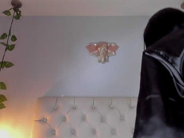 Gabriela-Suarez-1 live cam on BongaCams
