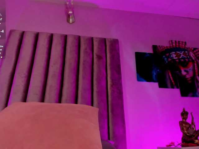 Gabriela-Suarez-1 live cam on BongaCams