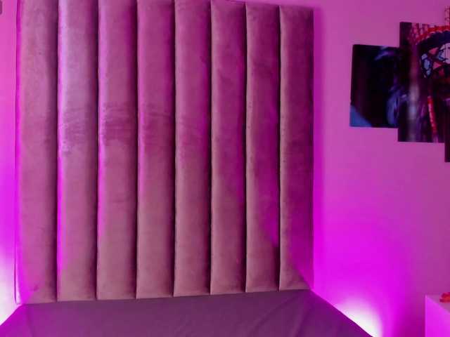 Gabriela-Suarez-1 live cam on BongaCams