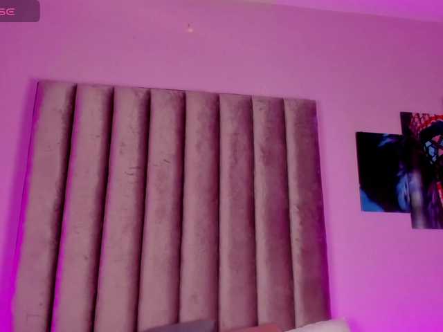 Gabriela-Suarez-1 live cam on BongaCams