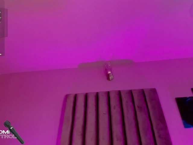 Gabriela-Suarez-1 live cam on BongaCams