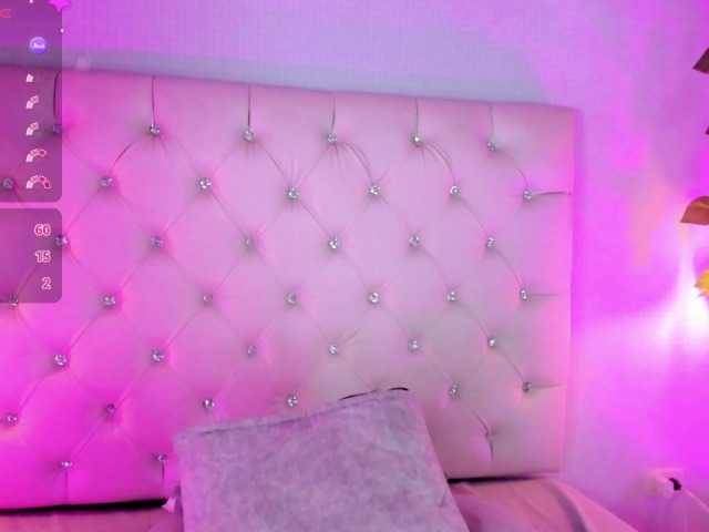 Gabriela-Suarez-1 live cam on BongaCams