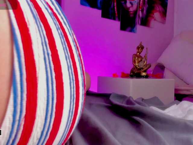 Gabriela-Suarez-1 live cam