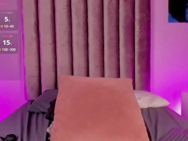 Gabriela-Suarez-1 live cam on BongaCams