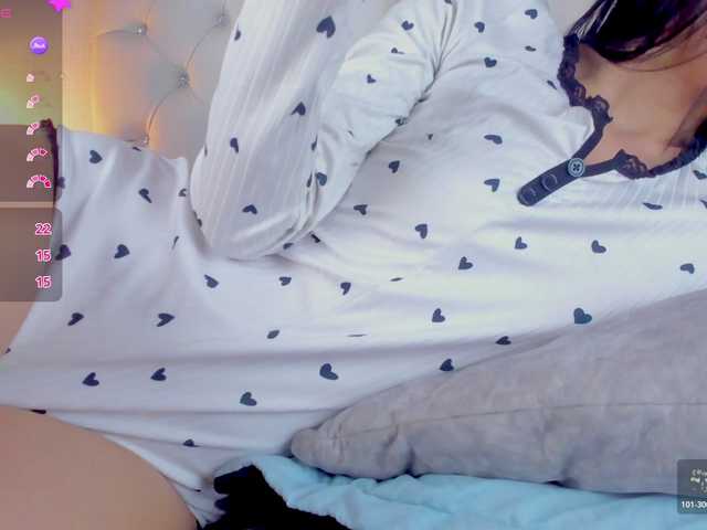 Gabriela-Suarez-1 live cam on BongaCams