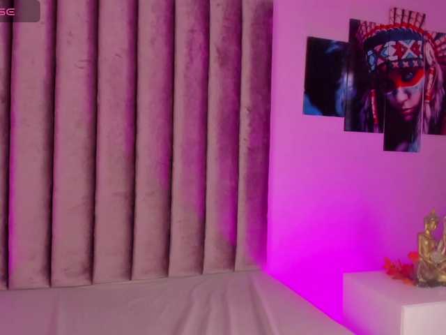Gabriela-Suarez-1 live cam on BongaCams