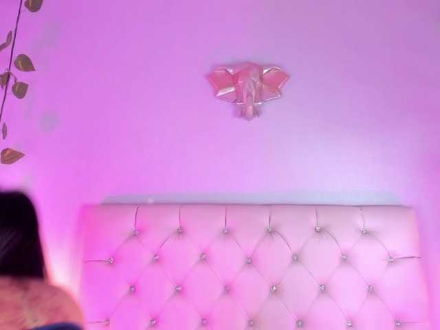 Gabriela-Suarez-1 live cam on BongaCams