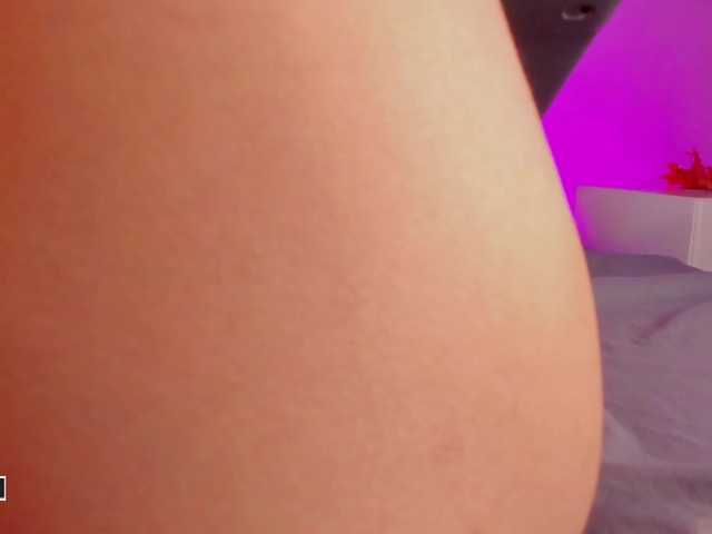 Gabriela-Suarez-1 live cam on BongaCams