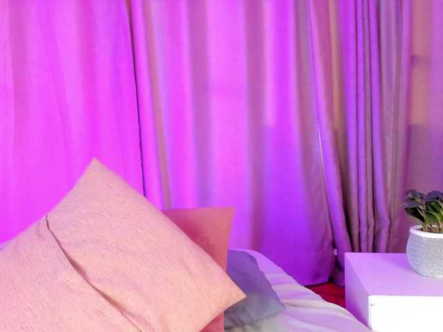 Gabriela-Suarez-1 webcam