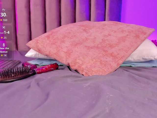 Gabriela-Suarez-1's BongaCams show and profile