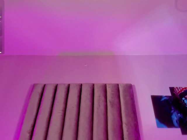 Gabriela-Suarez-1 live cam on BongaCams