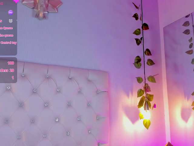 Gabriela-Suarez-1 live cam on BongaCams