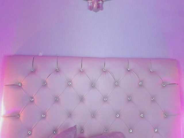 Gabriela-Suarez-1 live cam on BongaCams