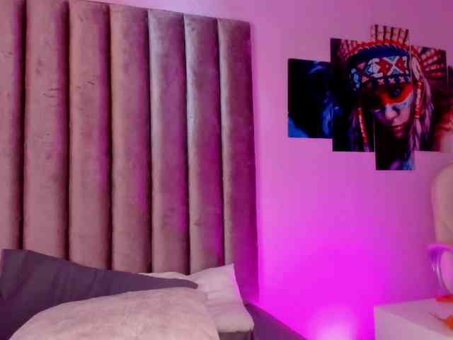 Gabriela-Suarez-1 webcam