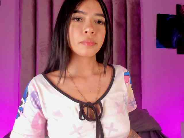 Gabriela-Suarez-1 webcam