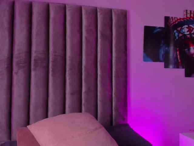 Gabriela-Suarez-1 webcam