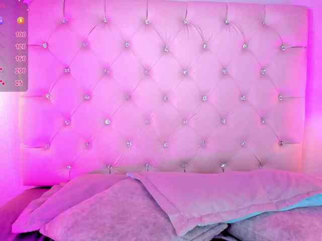 Gabriela-Suarez-1 webcam