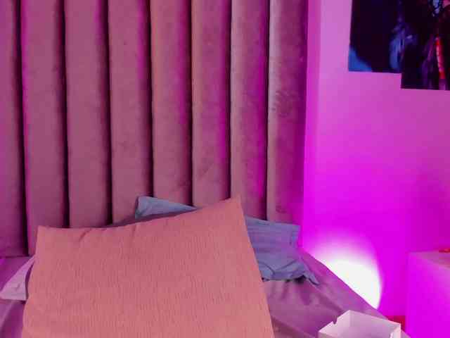 Gabriela-Suarez-1 webcam