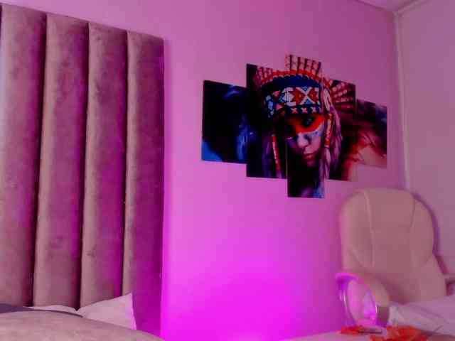Gabriela-Suarez-1 webcam