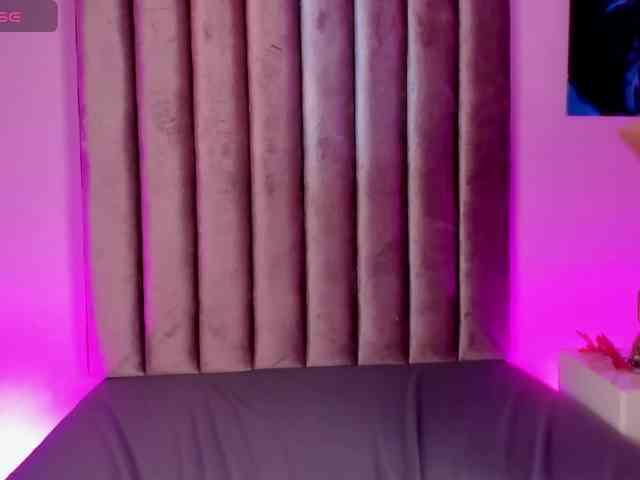 Gabriela-Suarez-1 webcam
