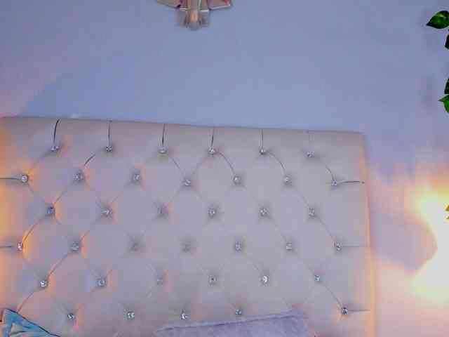Gabriela-Suarez-1 webcam