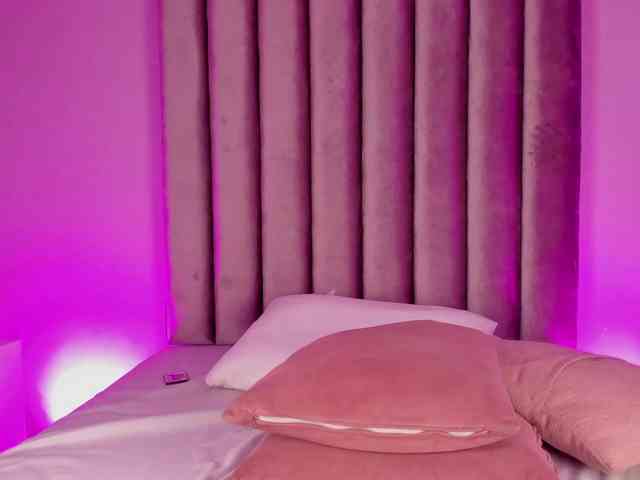 Gabriela-Suarez-1 webcam