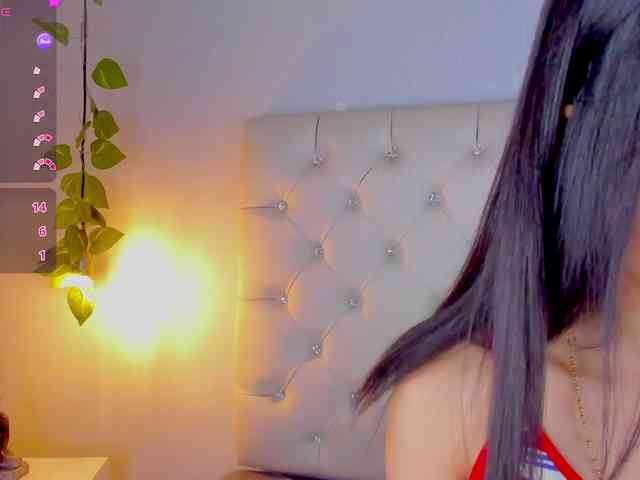 Gabriela-Suarez-1 webcam