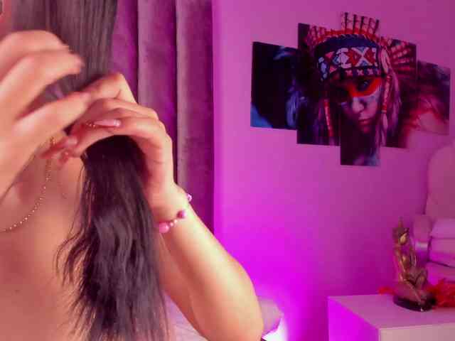 Gabriela-Suarez-1 webcam
