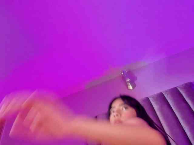 Gabriela-Suarez-1 webcam