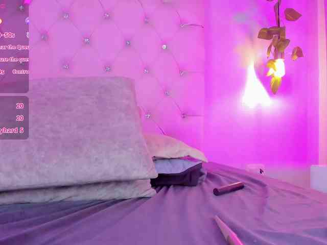 Gabriela-Suarez-1 webcam