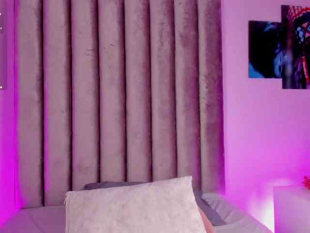Gabriela-Suarez-1 webcam