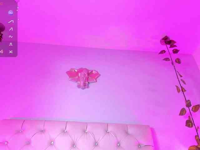 Gabriela-Suarez-1 webcam