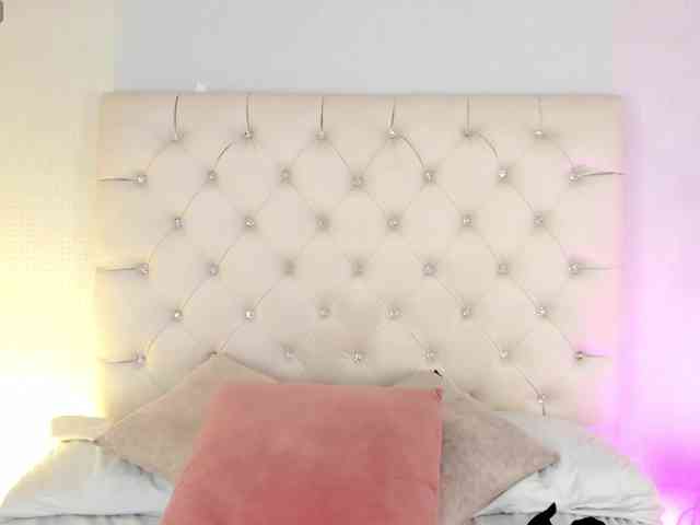 Gabriela-Suarez-1 webcam