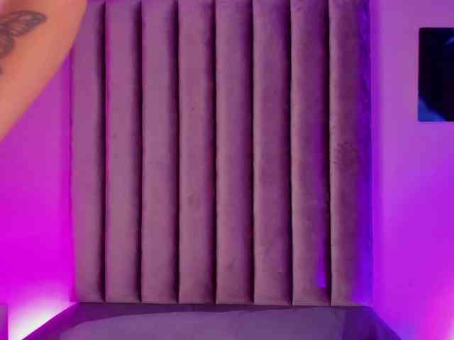 Gabriela-Suarez-1 webcam