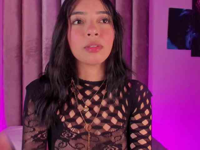 Gabriela-Suarez-1 webcam