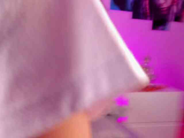 Gabriela-Suarez-1 webcam