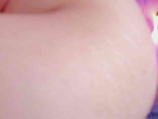 Gabriela-Suarez-1 webcam