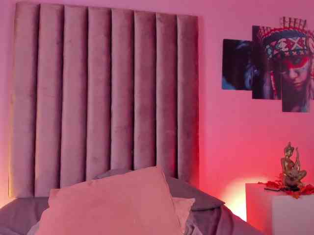 Gabriela-Suarez-1 webcam