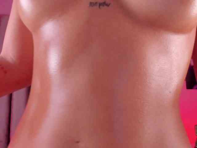 Gabriela-Suarez-1 webcam