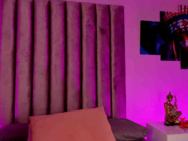 Gabriela-Suarez-1 webcam