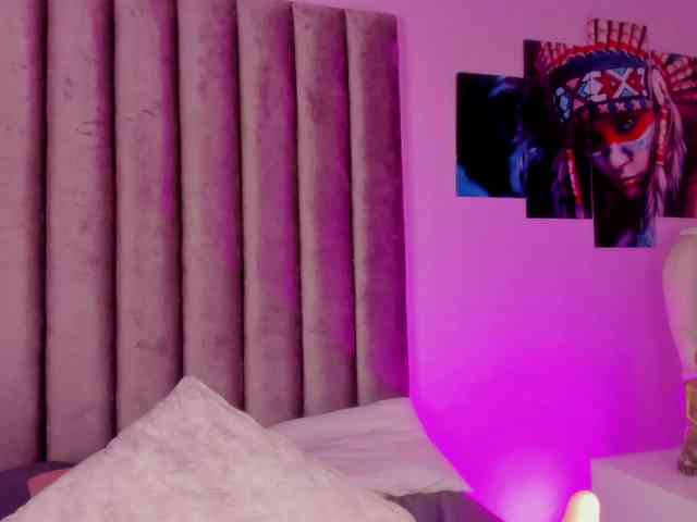 Gabriela-Suarez-1 webcam
