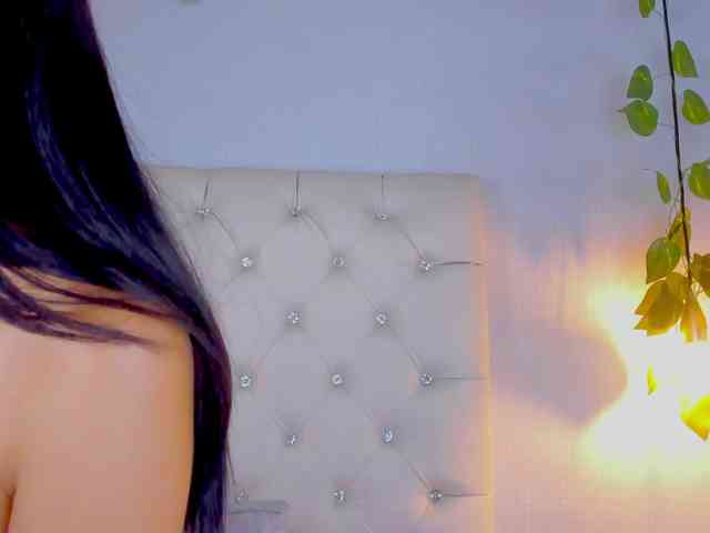 Gabriela-Suarez-1 webcam