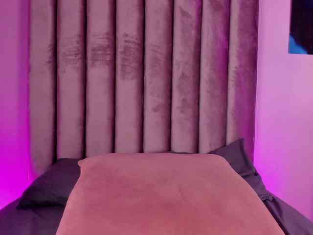 Gabriela-Suarez-1 webcam