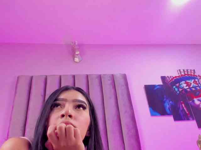 Gabriela-Suarez-1 webcam