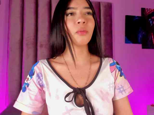 Gabriela-Suarez-1 webcam