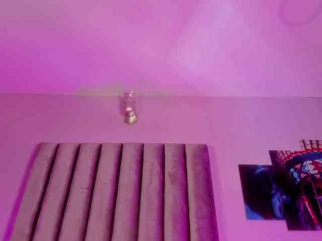 Gabriela-Suarez-1 webcam