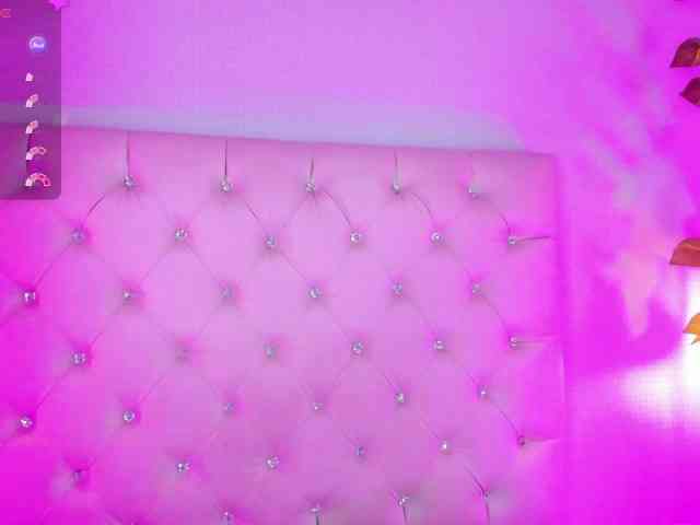 Gabriela-Suarez-1 webcam