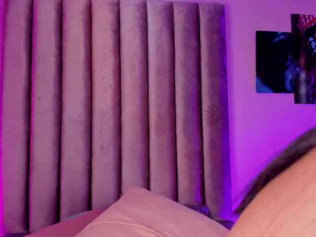 Gabriela-Suarez-1 webcam