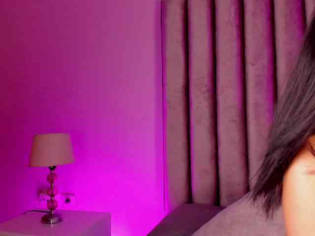 Gabriela-Suarez-1 webcam