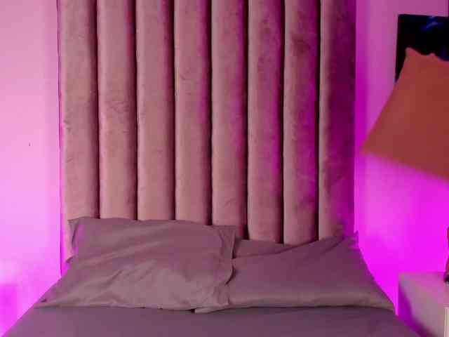 Gabriela-Suarez-1 webcam